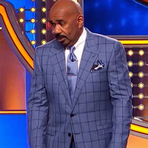 Steve Harvey Family Feud, Steve Harvey Family, Steve Harvey, Family Feud, Money Quotes, Double Breasted Suit Jacket, Tweet Quotes, Men's Blazer, Funny Gif