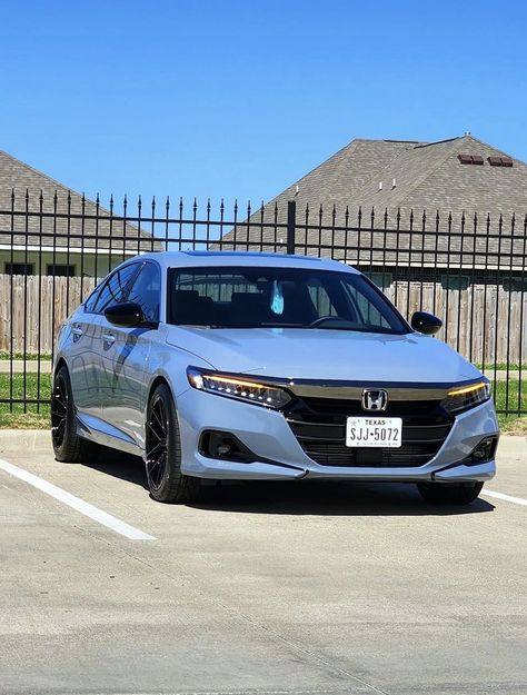 Gray Honda Accord, Honda Civic Sport, Honda Accord Sport, Honda Accord Coupe, Luxury Car Interior, Silver Bullet, Sky Color, Future Lifestyle, Pretty Cars