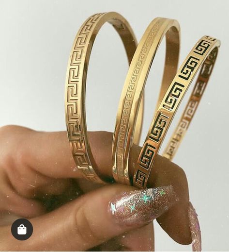 Versace Bangle Gold, Male Kada Design Gold, Kada Designs Gold, Gold Kada For Men, Kada Design, Man Gold Bracelet Design, Aztec Bracelet, خواتم خطوبة, Male Dress