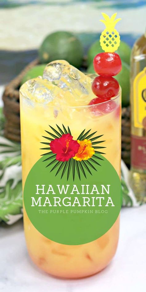 This Hawaiian Margarita cocktail is full of tropical flavours and perfect for luau party. It's a twist on a traditional margarita, made with pineapple juice and coconut water, in addition to the usual tequila, triple sec, and limes - totally delicious! #HawaiianMargarita #HawaiianCocktails #TropicalCocktails #ThePurplePumpkinBlog #Cocktails #PartyCocktails Hawaiian Margarita, Tropisk Fest, Cocktail Margarita, Hawaiian Cocktails, Traditional Margarita, Liquor Drinks, Margarita Cocktail, Cocktail Sauce, Boozy Drinks