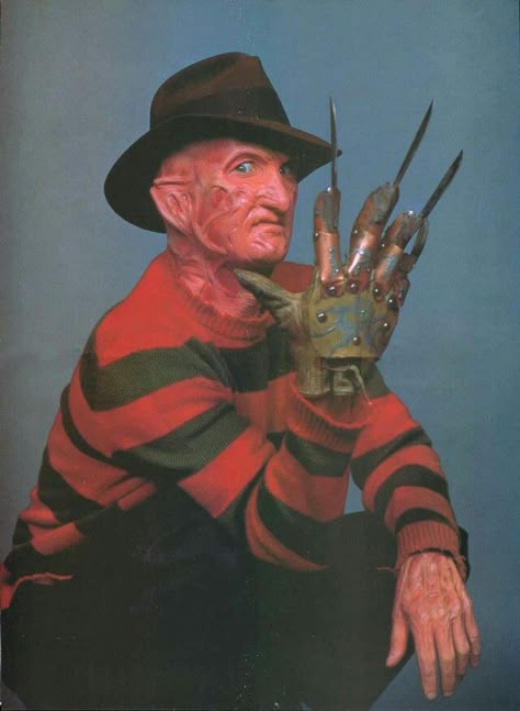 Freddy Krueger Freddy Horror, Horror Movie Costumes, Robert Englund, Slasher Film, Famous Monsters, A Nightmare On Elm Street, Horror Movie Characters, Best Horrors, Elm Street