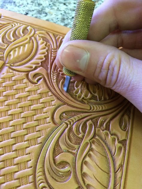 Leather Tooled Letters, Leather Patterns Templates, Swivel Knife, Engraving Patterns, Leather Working Patterns, Leather Tooling Patterns, Tooling Patterns, Leather Making, Leather Ideas