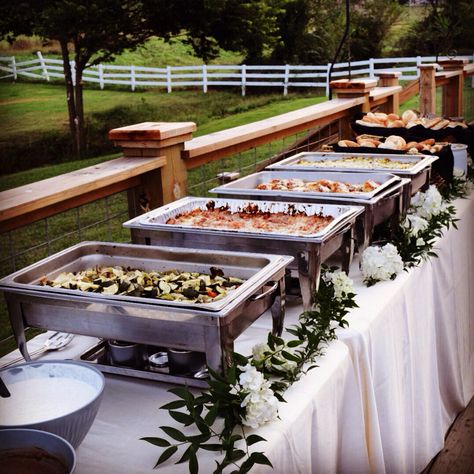 Food Table Wedding Buffet, Buffet Dinner Wedding, Wedding Buffet Style Table Settings, Buffet Table Decor Wedding, Outdoor Wedding Buffet Table Setup, Wedding Buffet Style, Wedding Buffet Set Up, Buffet Style Wedding Reception Food Stations, Wedding Buffet Tables