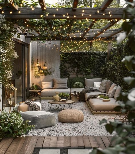 Concrete Blocks Ideas Landscaping, Garden Inside House Ideas, Concrete Blocks Ideas, Closed Balcony Ideas, Minwax Stain Colors, Backyard Seating Area, Courtyard Gardens Design, Minwax Stain, Edwardian House