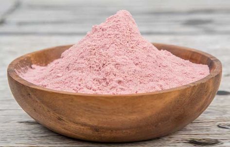 Pomegranate Powder Recipes, Diy Face Serum Recipe, Pomegranate Peel Powder, Homemade Face Serum, Pomegranate Powder, Face Serum For Glowing Skin, Face Serum Recipe, Serum Recipe, Diy Face Serum