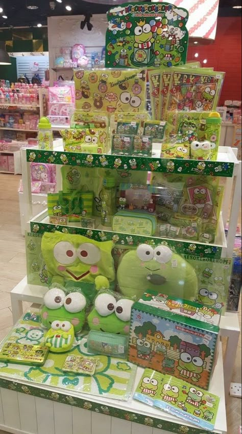 Sanrio kerropi merch via sanriodaily on twitter. So cute :D Keroppi Items, Keroppi Merch, Keroppi Stuff, Frog Theme, Frog Pictures, Cute Snacks, Hello Kitty Items, Frog And Toad, Bitty Baby