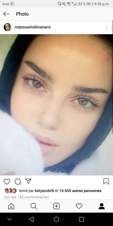 Arab Eyebrows, Eye Lift Surgery, Ivana Santacruz, Straight Eyebrows, Straight Nose, Arched Eyebrows, Celebrity Makeup Looks, Asian Nails, Beautiful Brown Eyes