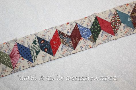 quilting borders ideas | Little Bit of a Little Border | Quilt Obsession Quilt Borders Using Half Square Triangles, Hst Border Ideas, Quilt Borders Ideas Easy, Quilt Borders Ideas, Quilting Borders, Border Patterns, Quilt Borders, Border Ideas, Round Robin