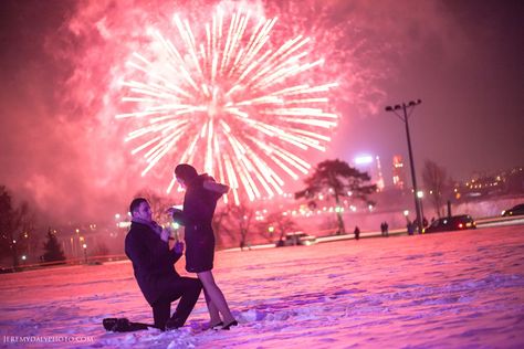 A proposal captured in Niagara Falls with the fireworks lighting the scene. More at www.jeremydalyphoto.com/blog Proposal Fireworks, Reception Video, Niagara Falls Wedding, Summer Proposal, Best Fireworks, Dream Things, Proposal Photography, Capture Photo, Fireworks Display