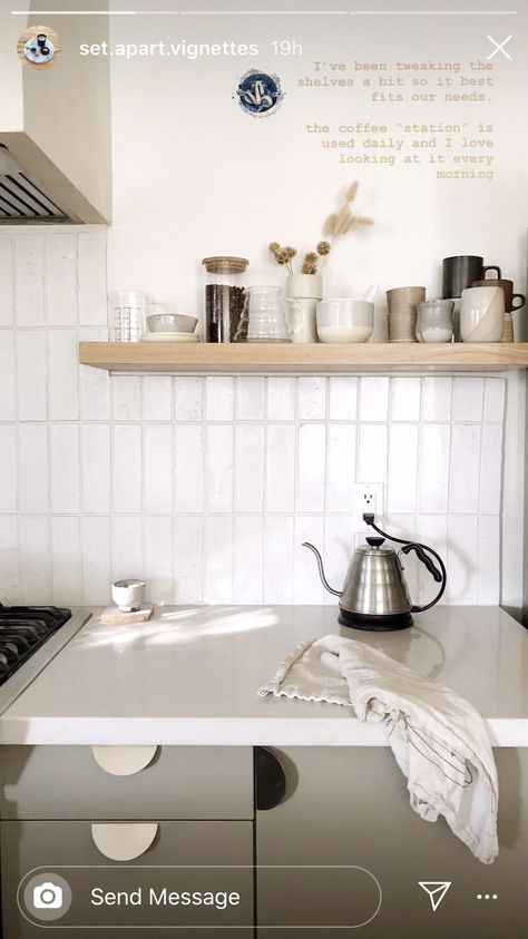 Horizontal Tiles Kitchen, Minimal Kitchen Backsplash, Danish Kitchen, Scandi Kitchen, Minimal Kitchen, Subway Tile Kitchen, Backsplash Kitchen, Kitchen Splashback, Kitchen Room Design