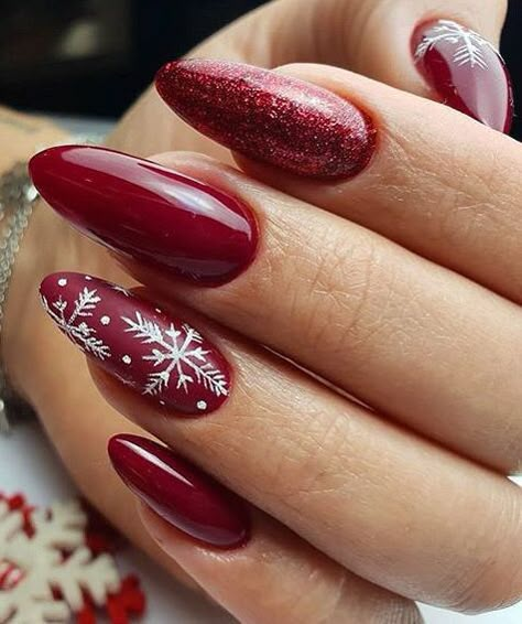 December Nails, Red Christmas Nails, Christmas Gel Nails, Christmas Nails Acrylic, Thanksgiving Nails, White Nail, Festival Nails, Xmas Nails, Christmas Nail Designs