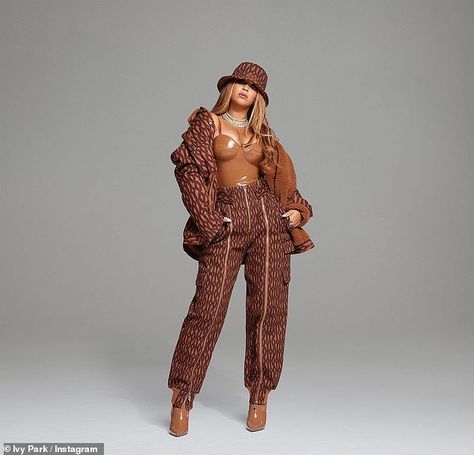 Beyonce promotes her 'Icy Park' collection in an edgy spread featuring her curves in a singlet | Daily Mail Online Ivy Park Clothing, Ivy Park Beyonce, Monogram Jacket, Beyonce Outfits, Look Adidas, Beyonce Style, High Fashion Outfits, Blue Ivy, Ivy Park