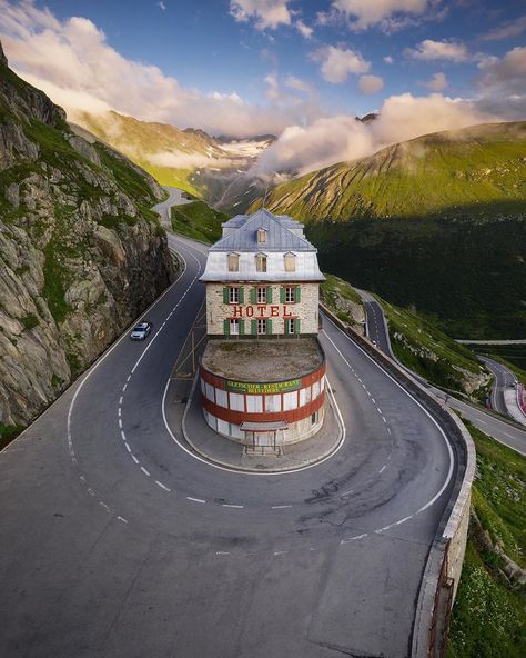 968 Likes, 131 Comments - PATRICK GERBER🇨🇭 (@patrick_gerber_) on Instagram: “F U R K A . . . . . . 🔹 Good start of the week to all, today we are on the Furka pass next to the…” Hotel Switzerland, Belvedere Hotel, Hotel Inspiration, Swiss Alps, Photography Skills, Photography Lovers, Life Photography, Luxury Life, Please Wait