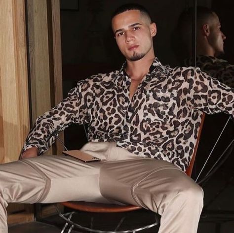 Étalon By Steve Canar on Instagram: "🏆 Étalon Leopard a Chiffon Shirt & Convertible Trouser/Short 🏆#EtalonBySC

Shop Étalon at 🌎 www.ETALONBYSC.com 🌎" Cheetah Print Outfits, Group Project, Stylish Mens Fashion, Leopard Print Shirt, Random Pics, Chiffon Shirt, Tiger Print, Cheetah Print, Costa Rica