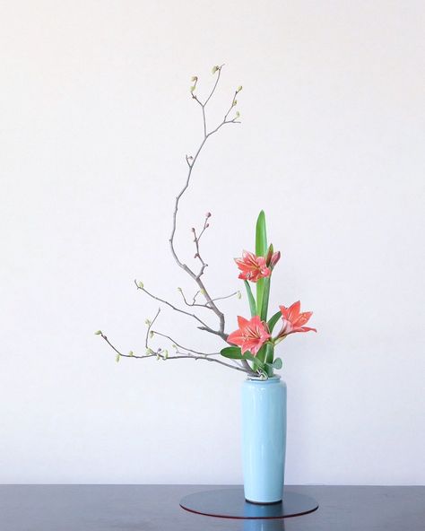 Ikebana, Flower Arrangements, Flowers