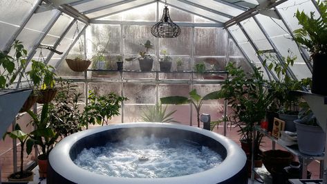 Greenhouse With Bathtub, Green House Hot Tub, Hot Tub In Greenhouse, Greenhouse Hot Tub, Greenhouse Bathtub, Hot Tub Greenhouse, Greenhouse Bathroom, Greenhouse Addition, Tiny Pool