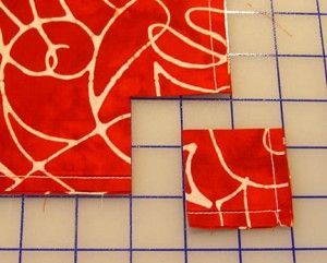 Another way to box the corners of a bag to make it flat-bottomed Lazy Girl Designs, Beginner Sewing Projects Easy, Sewing Purses, Leftover Fabric, Sewing Box, Sewing Projects For Beginners, Sewing Skills, Love Sewing, Purim