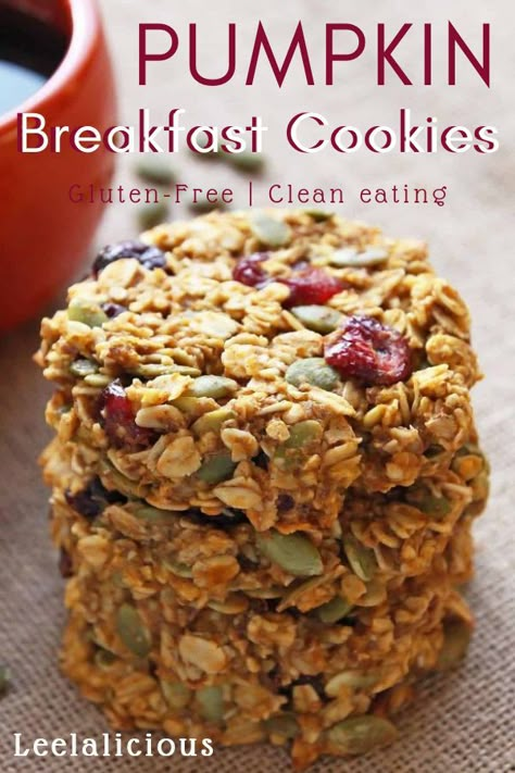 Healthy Pumpkin Breakfast, Breakfast Cookies Gluten Free, Pumpkin Breakfast Cookies, Recipe Oatmeal, Gluten Free Clean Eating, Oatmeal Healthy, Biscuits Diététiques, Pumpkin Breakfast, Breakfast Cookies Healthy