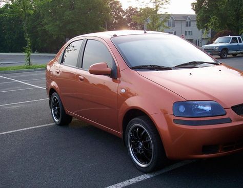 Chevrolet Aveo reviews - http://autotras.com Perfect Photos, Model Photos, Car Door, Car Model, Suv Car, Suv, Models