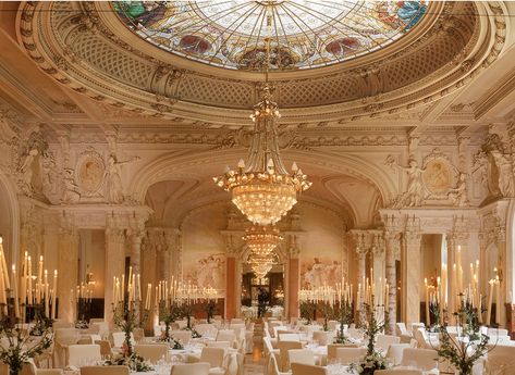 Castle Ballroom, بيوت ملكية, Events Place, Famous Architecture, Restaurant Lighting, Wedding Hall, Luxury Hotels, Historical Events, Hotels Design