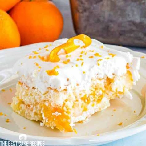 Orange Angel Food Cake, Orange Creamsicle Cake Recipe, Fat Cakes Recipe, Low Fat Cake, Angel Food Cake Desserts, Pineapple Angel Food, Creamsicle Cake, Angel Food Cake Mix Recipes, Cake Frosting Recipe