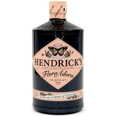 Hendrick's Gin, Gin Distillery, Hendricks Gin, Dry Gin, Bottle Sizes, Peach Orange, Sweet Floral, Spring Inspiration, Lush Green