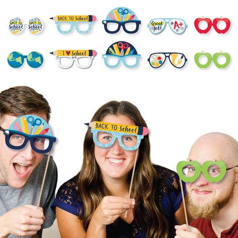 Big Dot of Happiness Back to School Glasses - Paper Card Stock First Day of School Classroom Decorations Photo Booth Props Kit - 10 Count : Amazon.ca: Electronics First Day Of School Classroom, School Glasses, Photo Boots, Party Photo Booth Props, Cut Glasses, Happy Grandparents Day, Back To School Crafts, Back To School Party, School Celebration