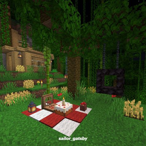 #minecraft #picnic #1.17 #outdoor #builds Minecraft Picnic Table, Minecraft Picnic, Valentines Picnic, Table Minecraft, Minecraft Valentines, Picnic Pictures, Mc Builds, Minecraft Stuff, Minecraft Architecture