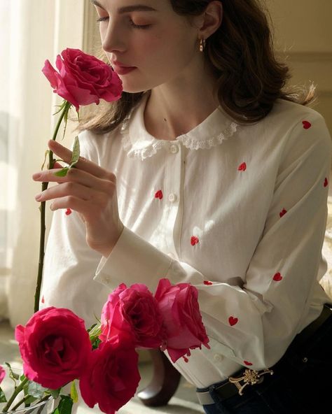 Jillian Beanstalk, Soft Spring, Beautiful Casual Dresses, Country Side, Cotton Blouse, Water Temperature, Women Life, Pan Collar, Basic Tops