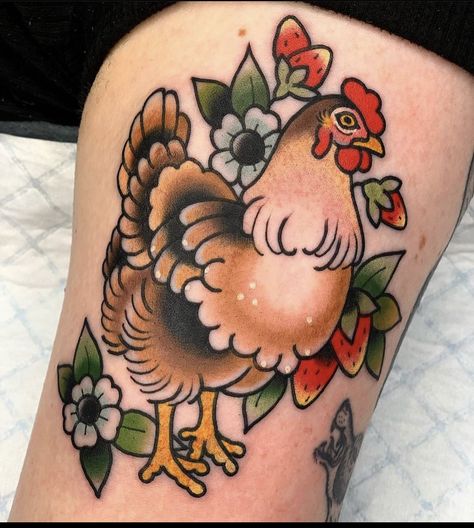 Chicken Flash Tattoo, Fun American Traditional Tattoos, Traditional Chicken Tattoo, Chicken Tattoo Ideas, Teeny Tattoos, Simple Traditional Tattoo, Traditional Tattoo Animals, Hen Tattoo, Farm Tattoo