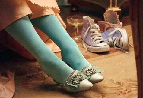 Antoinette Core, Sofia Coppola Aesthetic, Sofia Coppola Movies, Marie Antoinette Aesthetic, Marie Antoinette Movie, Marie Antoinette Party, Directed By Sofia Coppola, Sophia Coppola, Marie Antoinette 2006