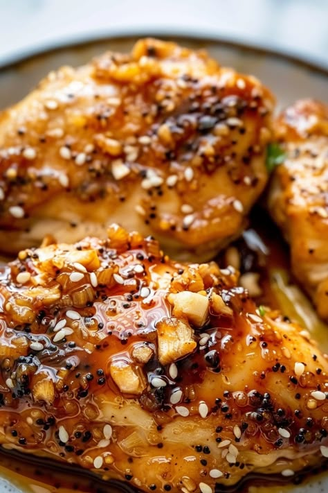 Try our mouthwatering Brown Sugar Garlic Chicken recipe tonight! Quick and easy with a perfect blend of sweet and savory flavors. Your family will love it. Get cooking now! Garlic Brown Sugar Chicken Thighs, Brown Sugar Chicken Crockpot, Chick Breast Recipes Easy, Sweet Chicken Recipe, Brown Sugar Soy Sauce Chicken, Chicken Brown Sugar, Brown Sugar Garlic Chicken Crockpot, Brown Sugar Italian Chicken, Chicken Thighs Recipes Dinners