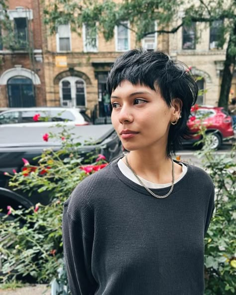 Short Bangs Mullet, Masc Hair, Queer Haircut, Queer Hair, Women Short Hair, Urban Dictionary, Hair Adornments, Hair Solutions, Edgy Hair