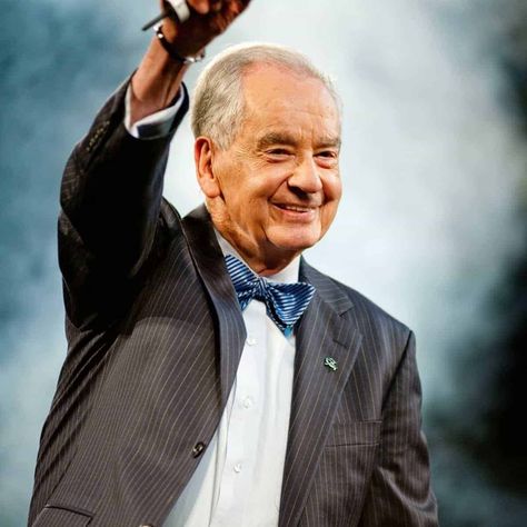 Top 20 inspiring Zig Ziglar quotes - Next Level Gents Be A Better Listener, Better Listener, Zig Ziglar Quotes, Dreaming Quotes, Quotes Thankful, Finding Love Quotes, American Pay, Pinterest Quotes, Vibes Quotes