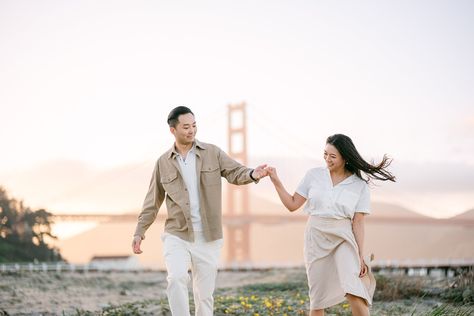 San Francisco Family Photoshoot, Engagement Photos San Francisco, San Francisco Beach, Holding Each Other, Golden Hour Light, San Francisco Engagement Photos, San Francisco Photos, San Francisco Engagement, San Francisco Golden Gate Bridge