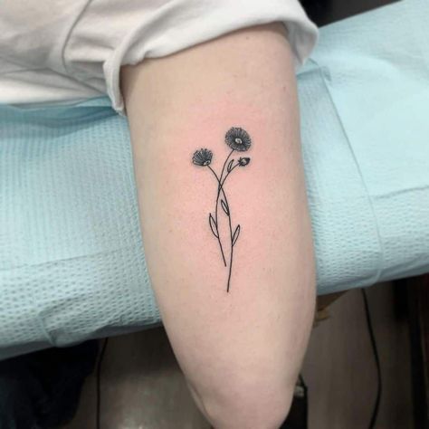 Black Ink Aster Flower Tattoo Aster Flower Tattoo With Name, Flower Tattoo With Name, Aster Flower Tattoo, Pop Tattoo, Flower Tattoo Meaning, Aster Tattoo, Aster Flower Tattoos, Tatts Ideas, Flower Of Life Tattoo