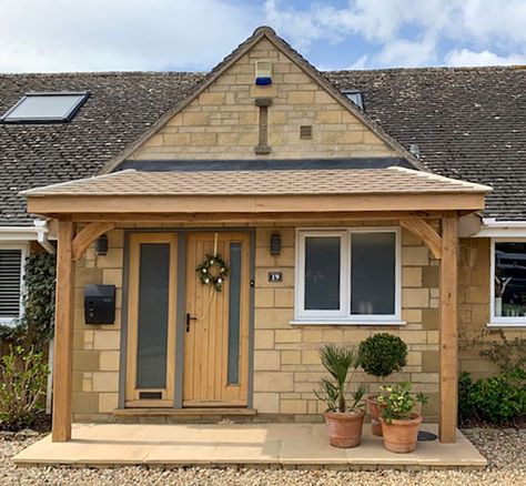 The Oak Porch is Magnificent with 2 posts and a hipped roof. Lean To Porch, Oak Porches, Oak Porch, Hipped Roof, Gable Window, House Awnings, Sloping Roof, Decorative Corner, Oak Framed Buildings