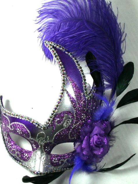 Masquerade Ideas, Masquerade Ball Party, Pierrot Clown, Venetian Masquerade Masks, Masquerade Theme, Mardi Gras Masks, Ball Mask, Masked Ball, Mardi Gras Costumes