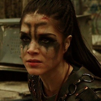 The 100 Grounders, Viking Face Paint, Dance Moms Maddie, Octavia Blake, Lexa The 100, Marie Avgeropoulos, The 100 Show, Halloween Eye Makeup, Spooky Tattoos