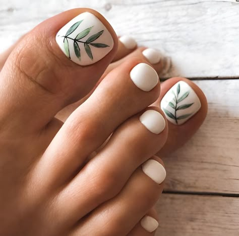 27 Trendy Vacation Toe Nail Designs For An Ultimate Getaway Pedicure Designs Toenails, Pedicure Nail Designs, Gel Toe Nails, Toe Nail Color, Tropical Nails, Pretty Toe Nails, Summer Toe Nails, Cute Toe Nails, Pedicure Designs