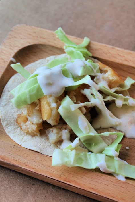 The BEST Copycat Rubio's Fish Tacos! Rubios Fish Tacos, Southern Fried Pork Chops, Taco Sauce Recipes, Fish Taco Recipe, Italian Main Dishes, Fish Taco Sauce, Recipe Sauce, Weekly Dinner Menu, Taco Ingredients