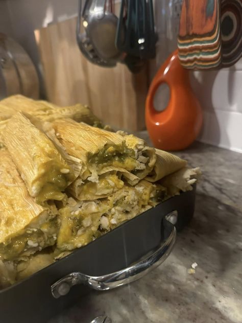 Green Chile Chicken Tamales Recipe, Green Chile Chicken Tamales, Green Chili Chicken Tamales Recipes, Chicken Tamales With Green Sauce, Deer Tamales Recipe, Easy Chicken Tamales Recipe, Green Chicken Tamales Recipe, Chicken And Cheese Tamales, Green Chili Tamales Recipes