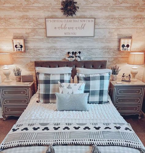 Adult Disney Bedroom, Fandom Bedroom, Neutrals Bedroom, Disney Interior, Disney Decor Bedroom, 23 Aesthetic, Disney At Home, Bedroom Adult, Adult Bedroom Decor