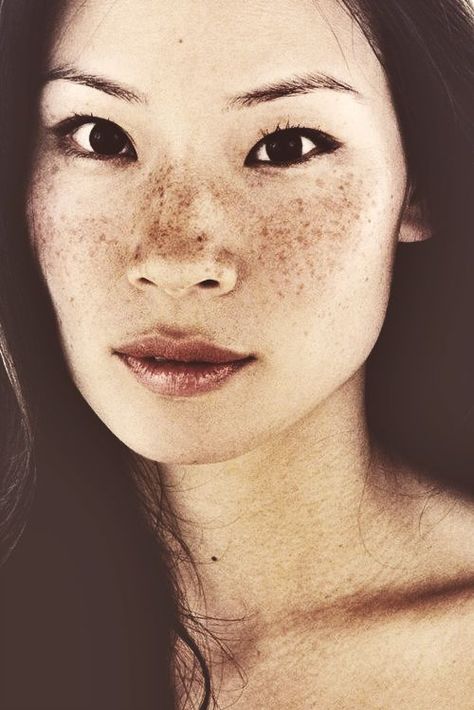 Natural Beauty: Lightening Freckles and Sunspots | Peaceful Dumpling Square Jaw, Coffee Facial, Women With Freckles, Glowing Radiant Skin, Beautiful Freckles, Freckle Face, Lucy Liu, Luscious Hair, Home Remedies For Hair