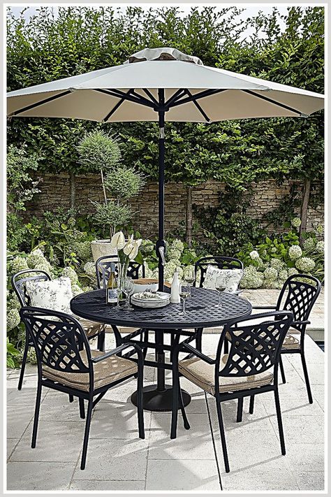 Outdoor Tables And Chairs - Search for your dream items at Amazon.com. Get them NOW! Casa Miami, Round Garden Table, Outdoor Table And Chairs, Outside Table, Outdoor Patio Table, Round Dining Set, Outdoor Tables And Chairs, Front Yard Fence, Garden Table And Chairs