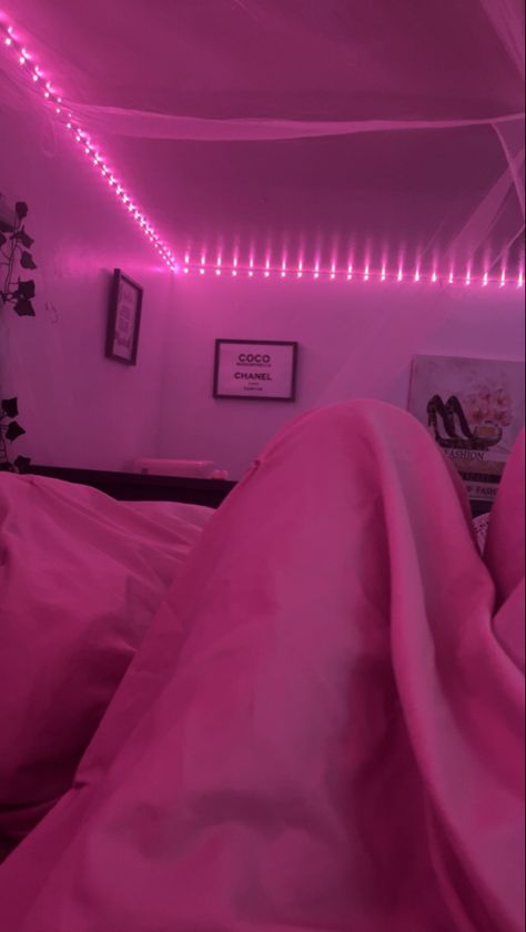 <33 my room Hot Pink Room, Room Lights Decor, Pink Led Lights, Spam Post, Ipad Lockscreen, Hypebeast Room, Jelly Wallpaper, Iphone Home Screen Layout, Screen Layout