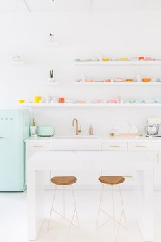 Sugar & Cloth studio kitchenette - houston, texas Smeg Refrigerator, Deco Pastel, Little Kitchen, Kitchen Trends, Kitchen On A Budget, Kitchen Area, Kitchen Shelves, Beautiful Kitchens, Easter Basket