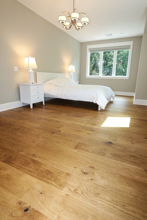 Wooden Floor Room Bedrooms, Mid Tone Oak Floors, Golden Oak Flooring, Oak Floors Bedroom, Golden Wood Floors, Golden Oak Floors Living Rooms, Jute Flooring, Bedroom With Wooden Flooring, Golden Oak Floors