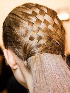 Mai kedvenc #hajfonás, vagy inkább #hajszövés? / Today's favourite #braid, or should I say #weaving? Basket Weave Hair, Extreme Beauty, Beauty Art, Hair Art, Hair Today, Great Hair, Hair Dos, About Hair, Hair Designs