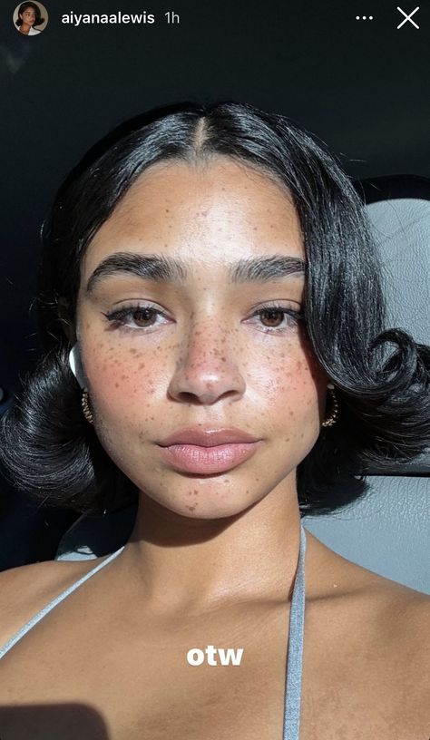 Aiyana Lewis Aesthetic, Freckles On Black Women, Dewy Makeup Black Women, Texturized Black Hair, Alissa Janay, Freckles Aesthetic, Aiyana Lewis, Women With Freckles, Natural Hair Beauty